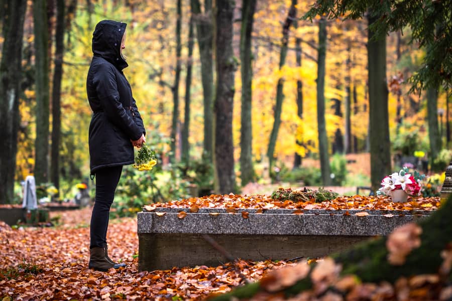 Fall Remember How to Remember a Loved One in the Fall with Fall Memorial Ideas — The ...